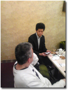 �𗬉�̗l�q�i2��15���j1����